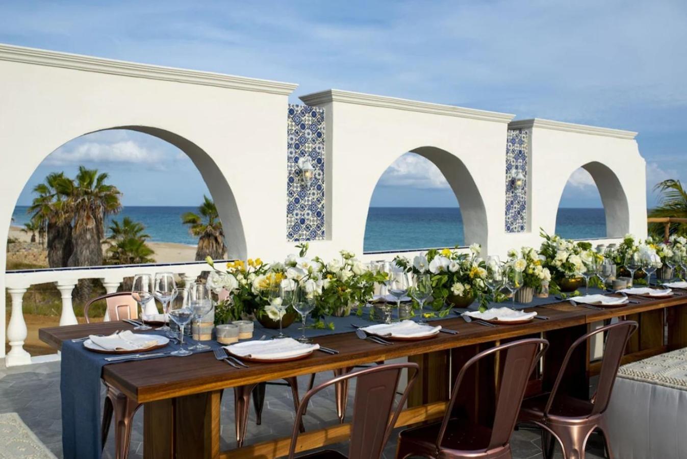 Mar Del Cabo By Velas Hotel
